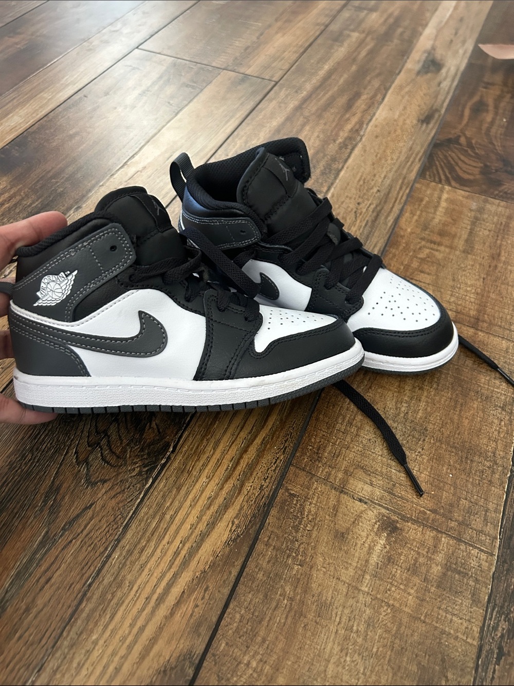 Nike Air Jordan 1 Mid — Black & White kids Sneakers